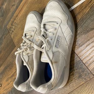 Reebok Sneakers